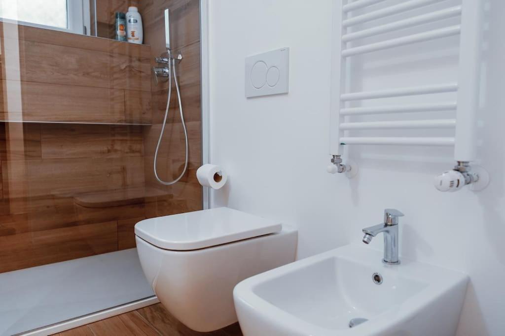 Carlo Apartment - 15 Min From Duomo 밀라노 외부 사진